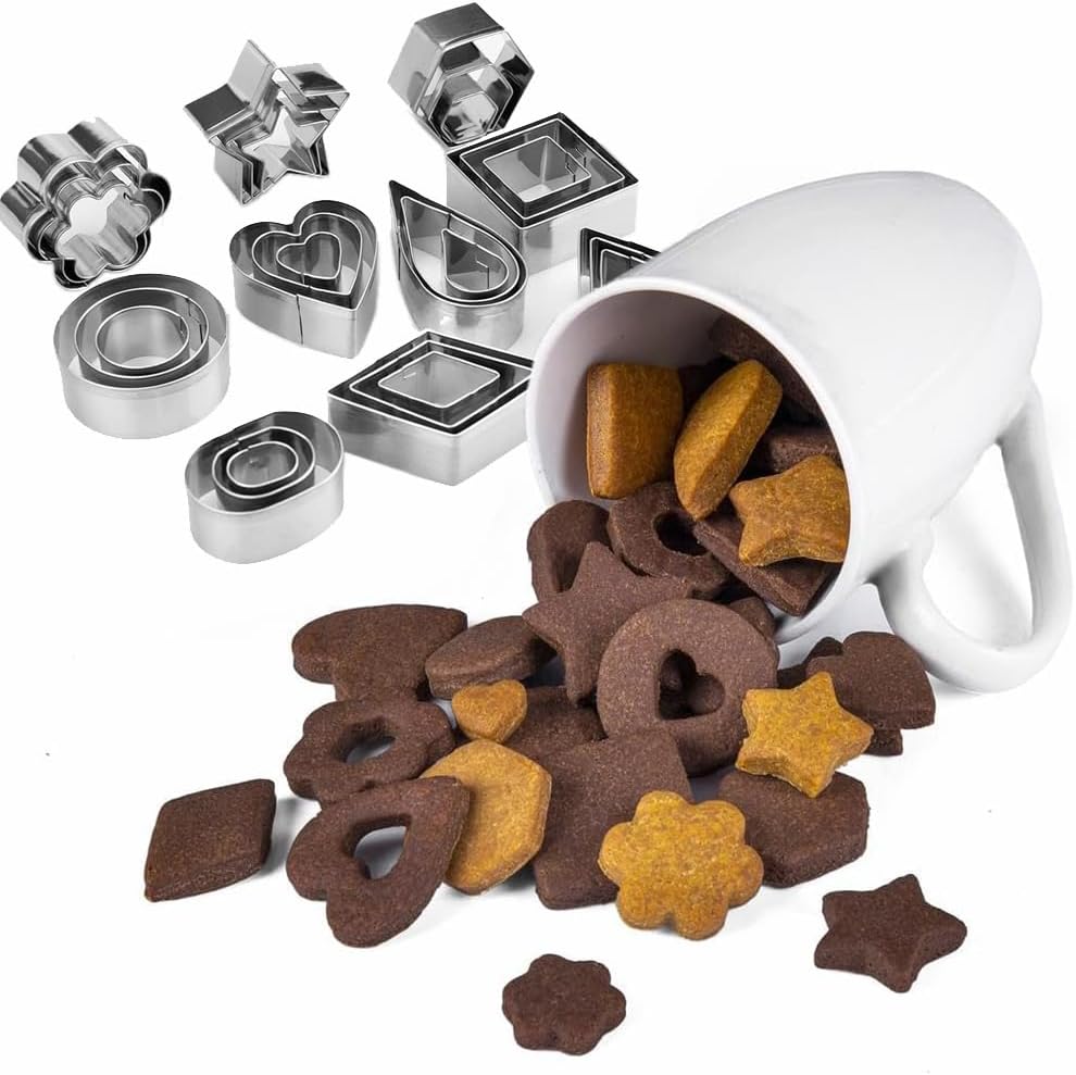 YomiFamily 30Pcs Mini Cookie Cutter Set with Box, 3 Sizes Per Shape